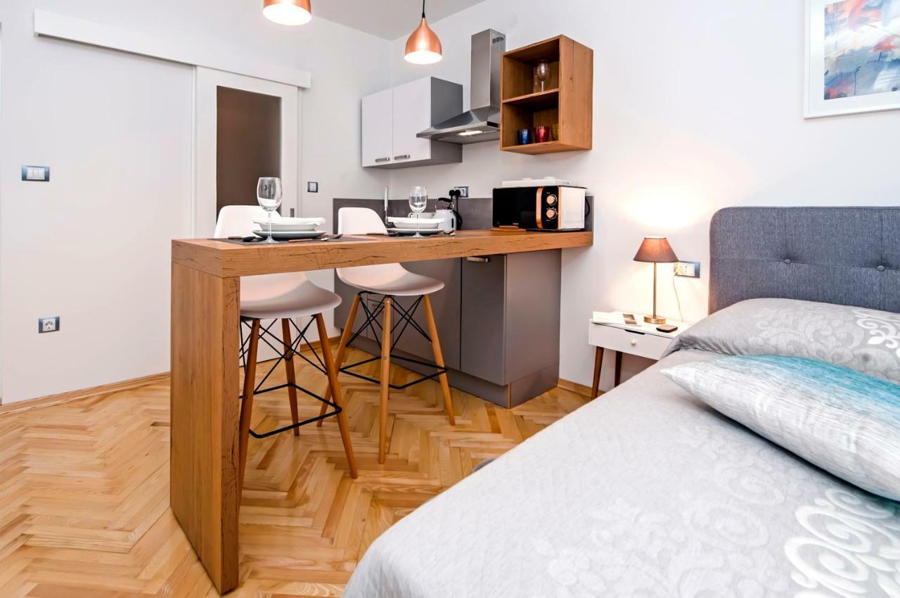 Studio Apartment Noah Rovinj Exterior foto